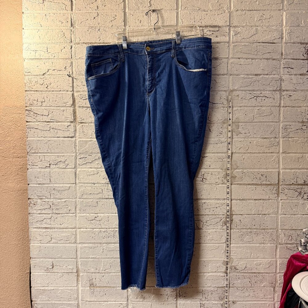 ✨ Universal Thread High-Rise Skinny Jeans | Raw Hem Sustainable Denim | Size 20W